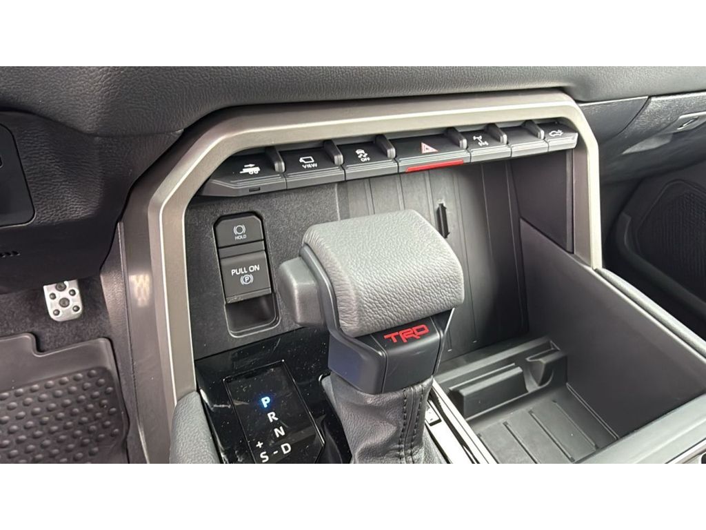 2026 Toyota Tundra Limited - Photo 19