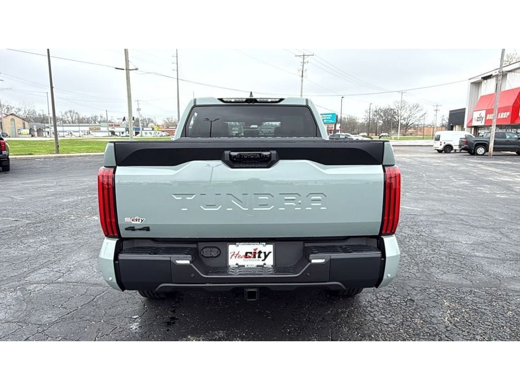 2026 Toyota Tundra SR5 - Photo 6