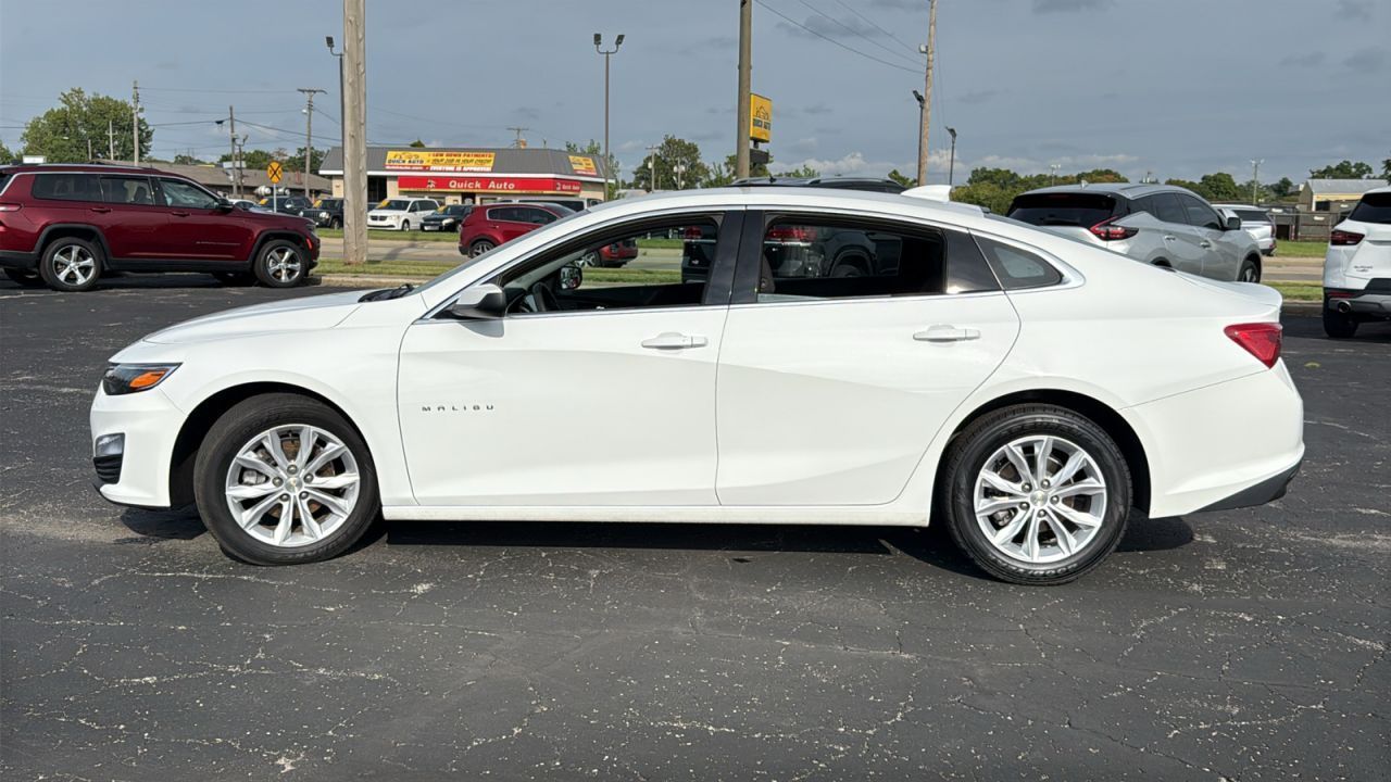 2024 Chevrolet Malibu 1LT photo 4