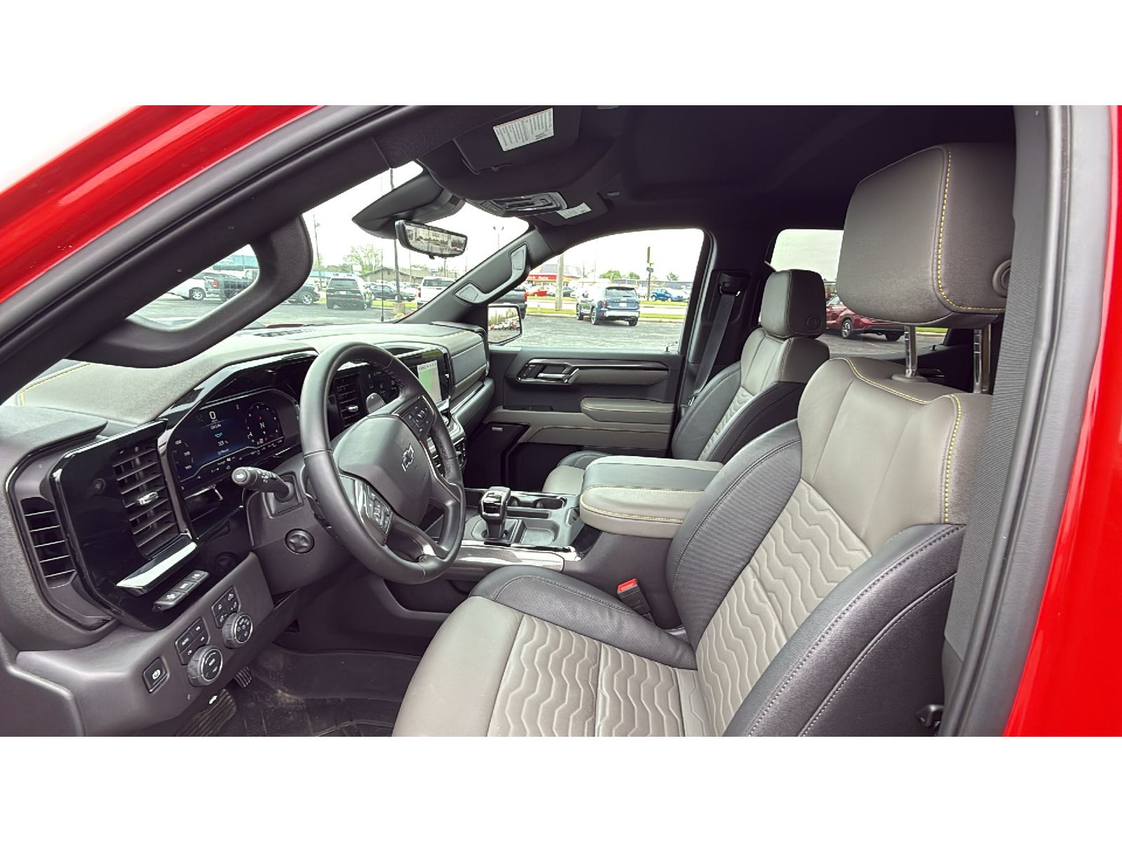 2025 Chevrolet Silverado 1500 ZR2 - Photo 29