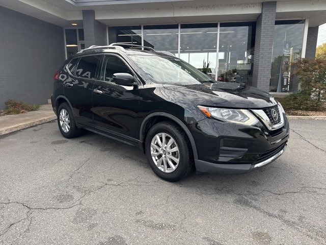 2020 Nissan Rogue SV photo 3