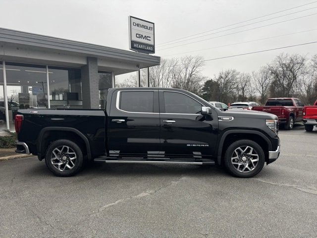 Used 2023 GMC Sierra 1500 SLT with VIN 3GTUUDE85PG325972 for sale in Little Rock
