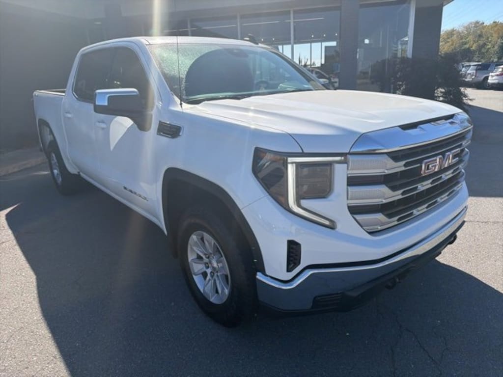 Used 2024 GMC Sierra 1500 SLE Truck