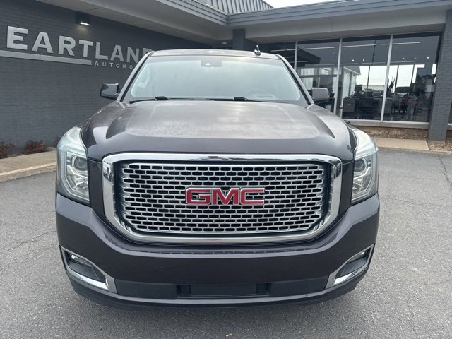 2017 Gmc Yukon XL Denali photo 3