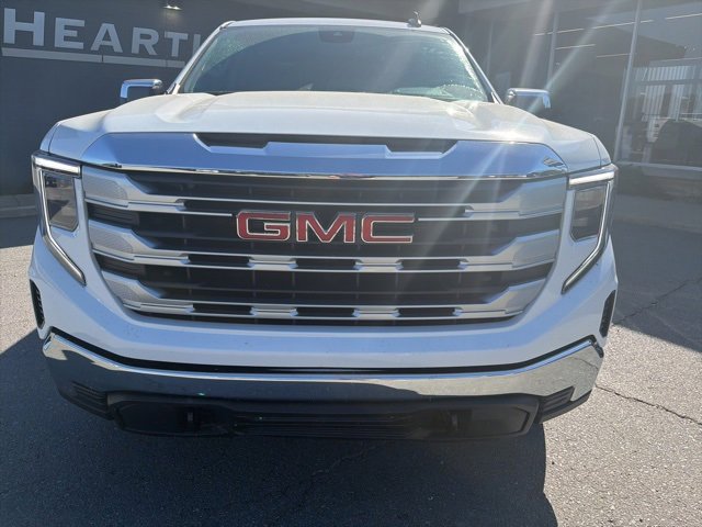 Used 2024 GMC Sierra 1500 SLE with VIN 3GTUUBED8RG430090 for sale in Little Rock