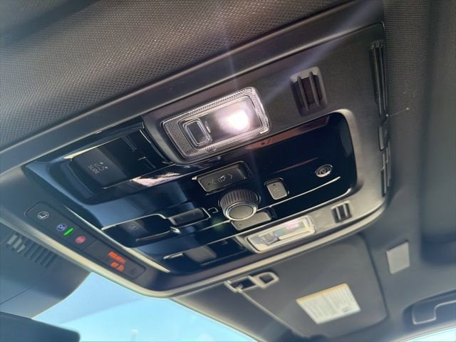 2026 Chevrolet Tahoe Premier - Photo 18