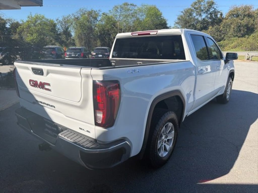 Used 2024 GMC Sierra 1500 SLE Truck