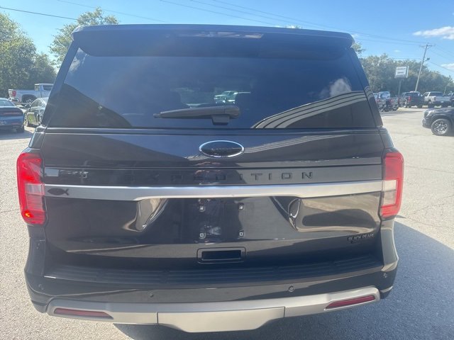 2022 Ford Expedition MAX XLT photo 4