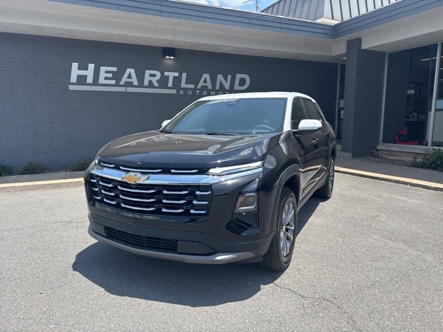 2026 Chevrolet Equinox LT photo 2