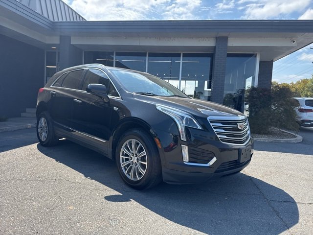 2018 Cadillac XT5 Luxury photo 2