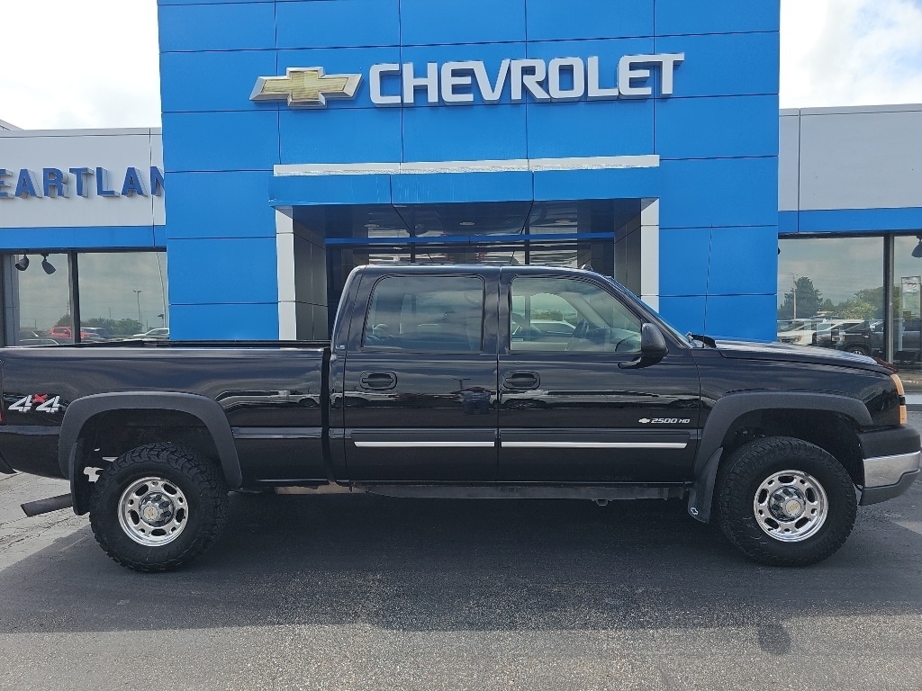 Used 2005 Chevrolet Silverado 2500 HD LS Truck Crew Cab