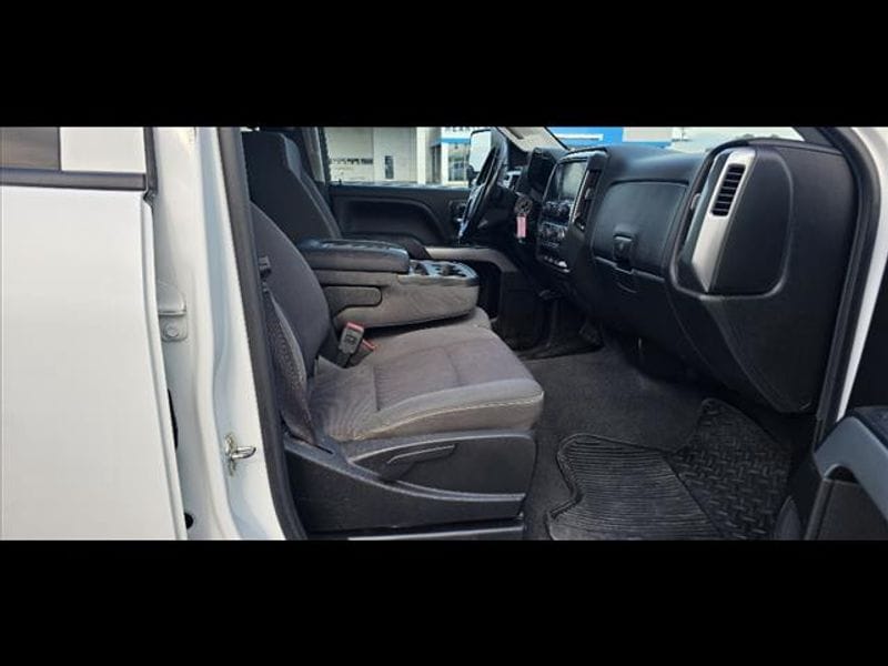 2019 Chevrolet Silverado 2500HD LT - Photo 10