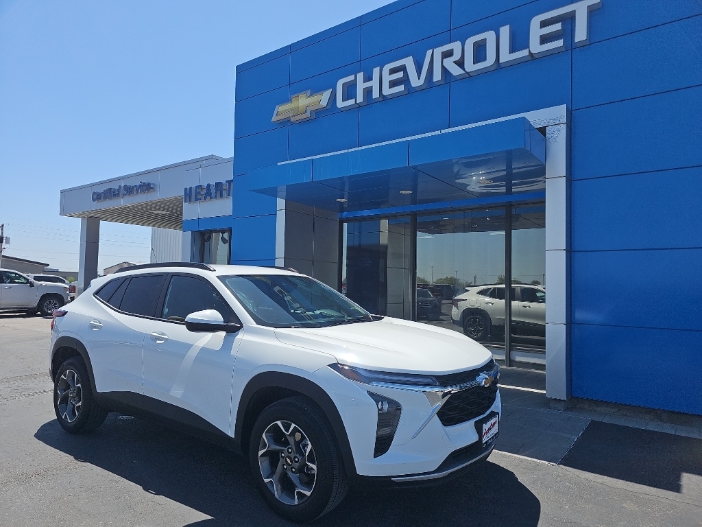 2025 Chevrolet Trax LT's photo