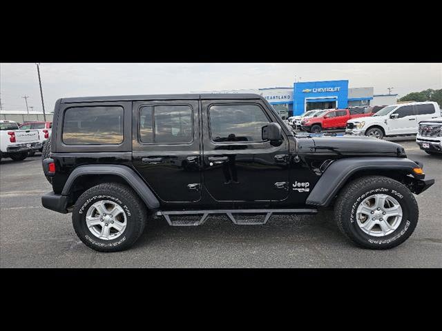 Used 2018 Jeep All-New Wrangler Unlimited Sport S with VIN 1C4HJXDN0JW252926 for sale in Lexington, NE