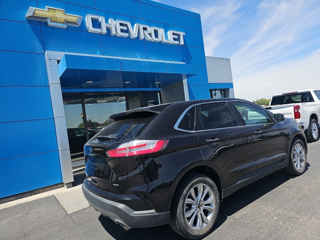 Used 2024 Ford Edge Titanium SUV