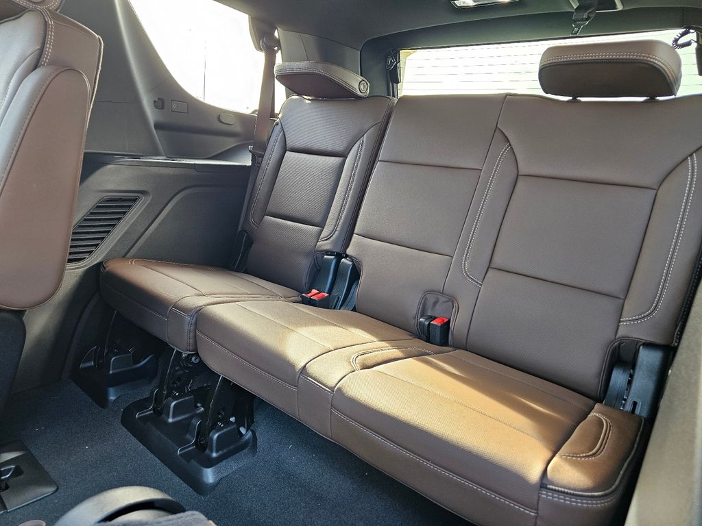 2026 Chevrolet Tahoe High Country - Photo 13
