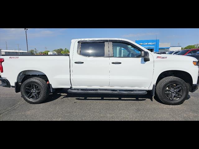 Used 2020 Chevrolet Silverado 1500 Custom Trail Boss with VIN 1GCPYCEF2LZ268621 for sale in Lexington, NE
