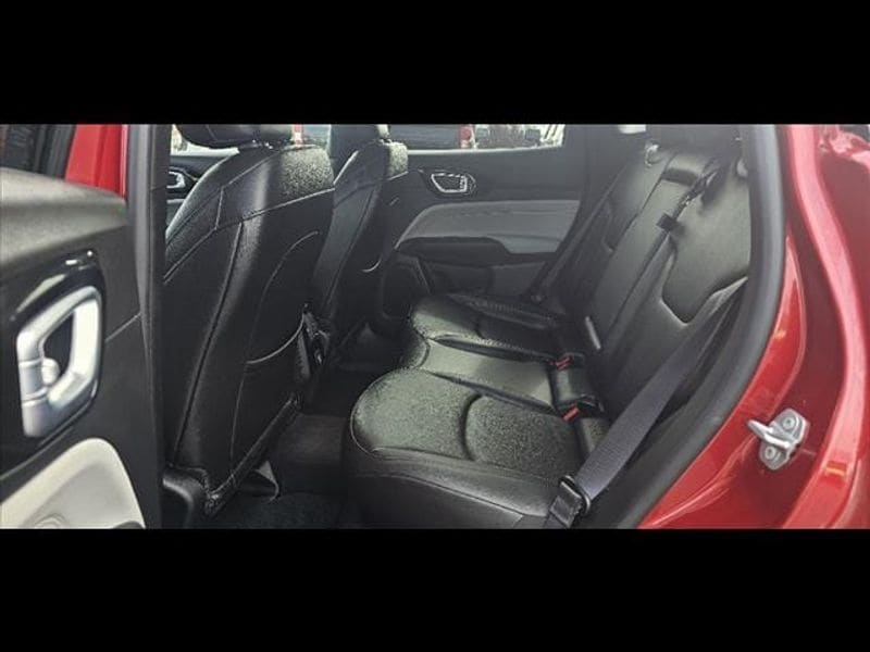 2025 Jeep Compass Limited - Photo 12