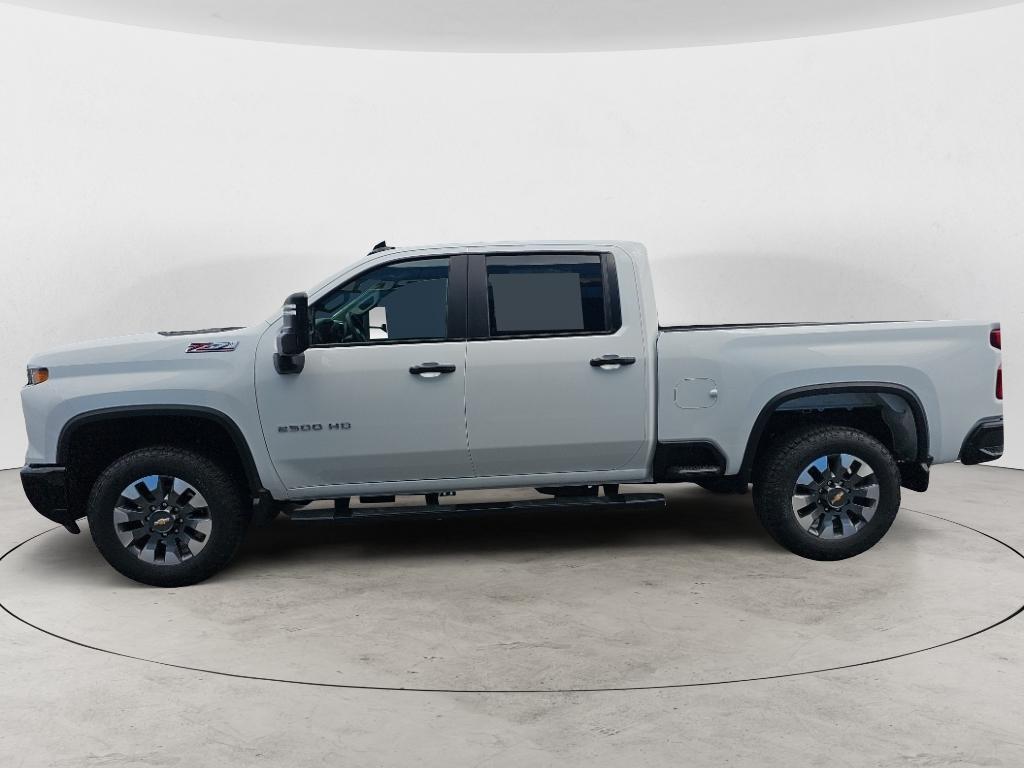 2026 Chevrolet Silverado 2500 HD Custom - Photo 6