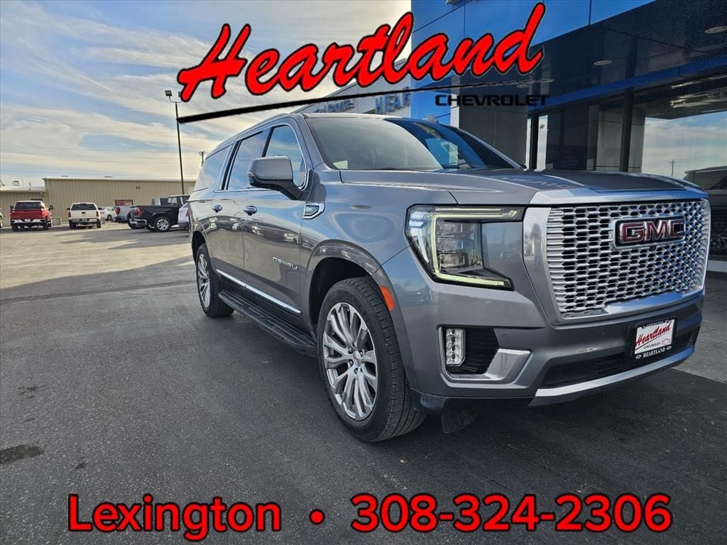 2022 GMC Yukon Denali AWD's photo