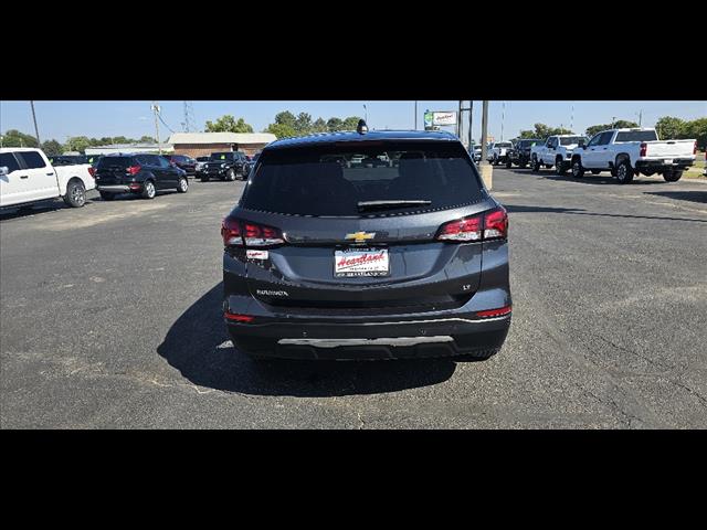 2022 Chevrolet Equinox LT photo 4