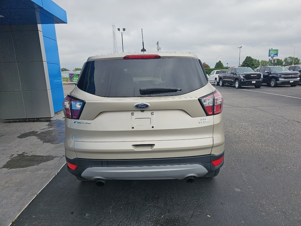 Used 2017 Ford Escape SE SUV