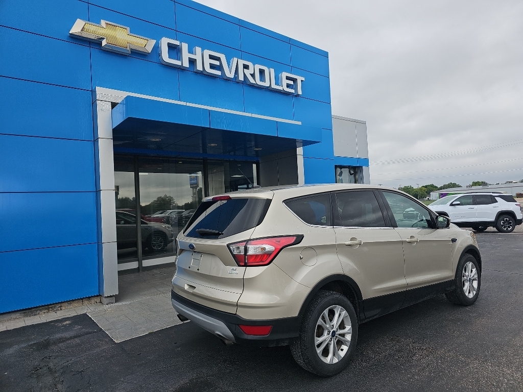 Used 2017 Ford Escape SE SUV