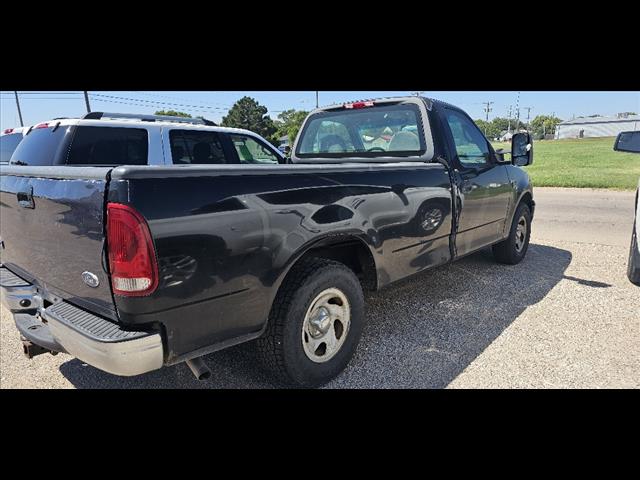 2000 Ford F-150 XL photo 2