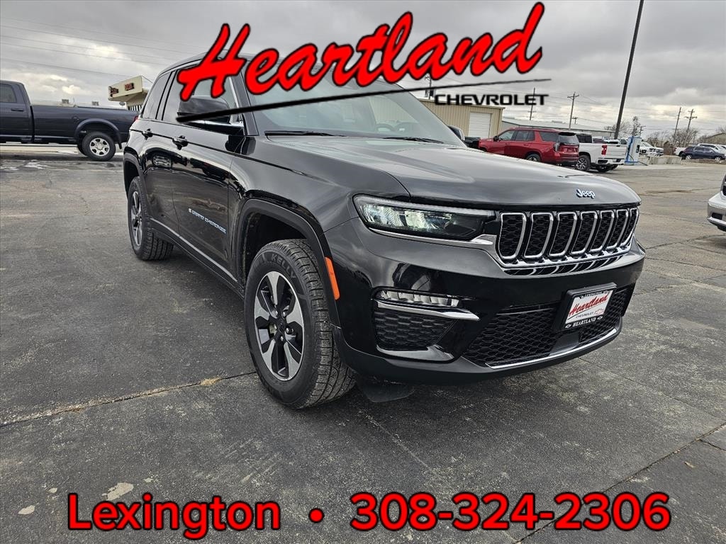 2024 Jeep Grand Cherokee 4xe's photo
