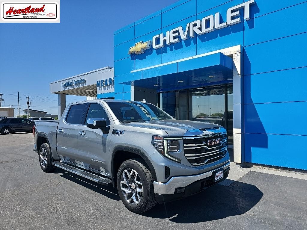 Used 2023 GMC Sierra 1500 SLT Truck Crew Cab
