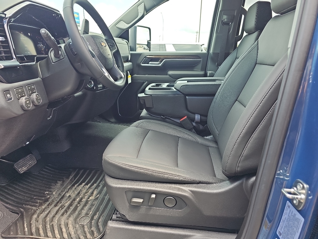 2026 Chevrolet Silverado 2500 HD LT - Photo 13