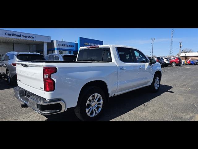 2024 Chevrolet Silverado 1500 LTZ photo 3