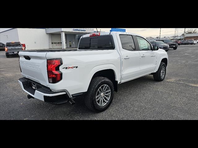 2024 Chevrolet Colorado LT photo 4