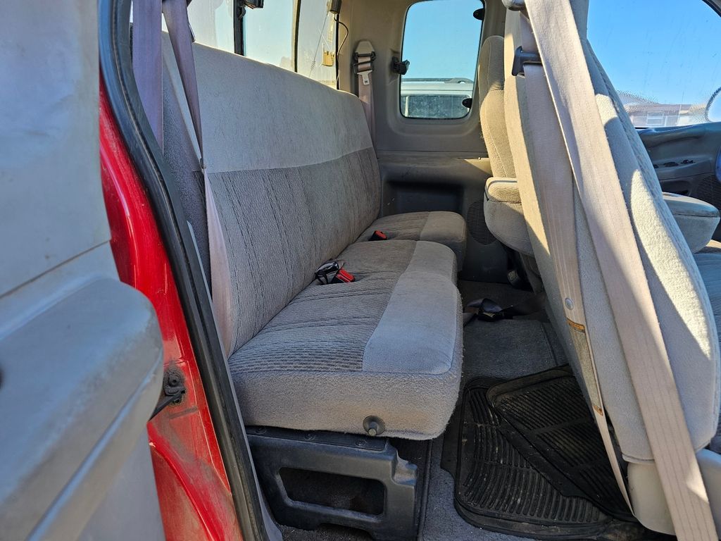 1998 Ford F-150 XLT - Photo 9