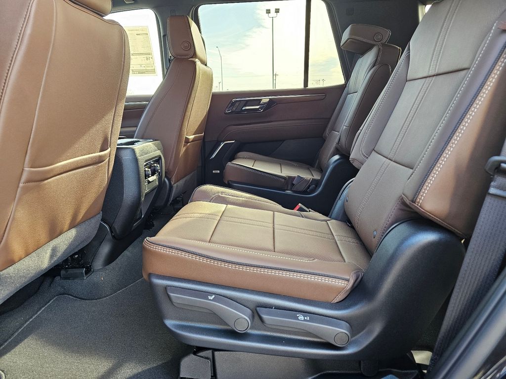 2026 Chevrolet Tahoe High Country - Photo 14