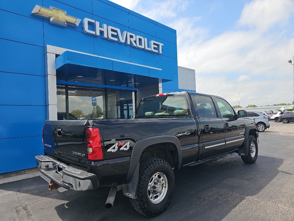 Used 2005 Chevrolet Silverado 2500 HD LS Truck Crew Cab