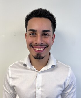 Staff member George Miranda from ID_9207b5bc4ca0