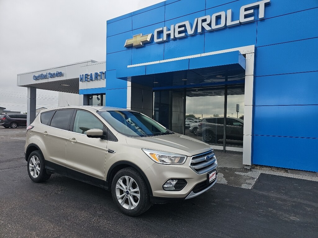 Used 2017 Ford Escape SE SUV