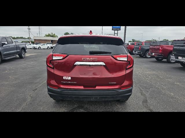 2024 Gmc Terrain SLE photo 4