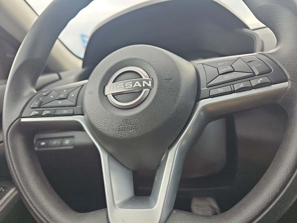 2025 Nissan Altima SV - Photo 16