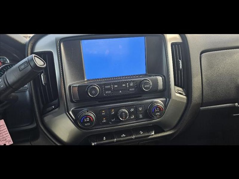 2019 Chevrolet Silverado 2500HD LT - Photo 15