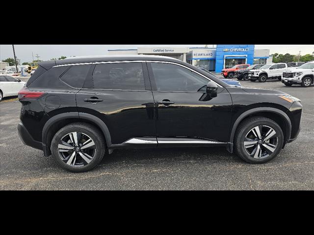 2021 Nissan Rogue SL photo 2