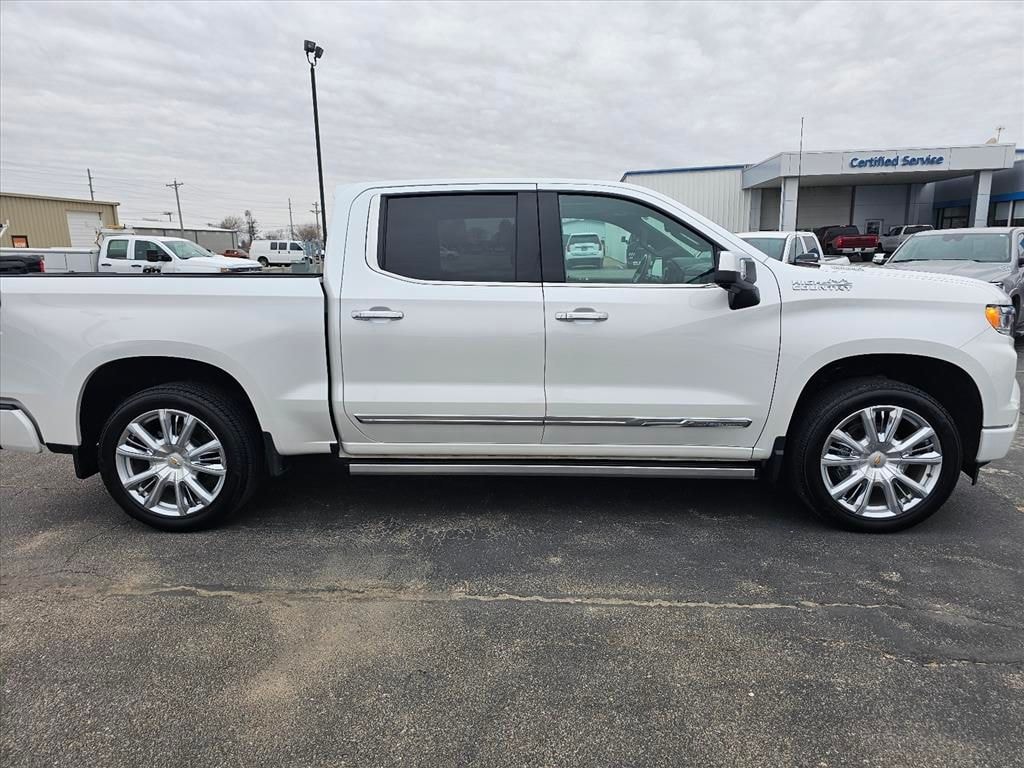Used 2025 Chevrolet Silverado 1500 High Country Truck Crew Cab