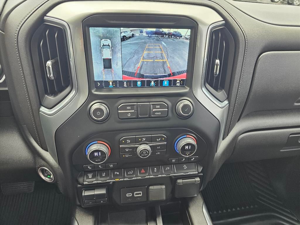 2023 Chevrolet Silverado 3500HD LTZ - Photo 16