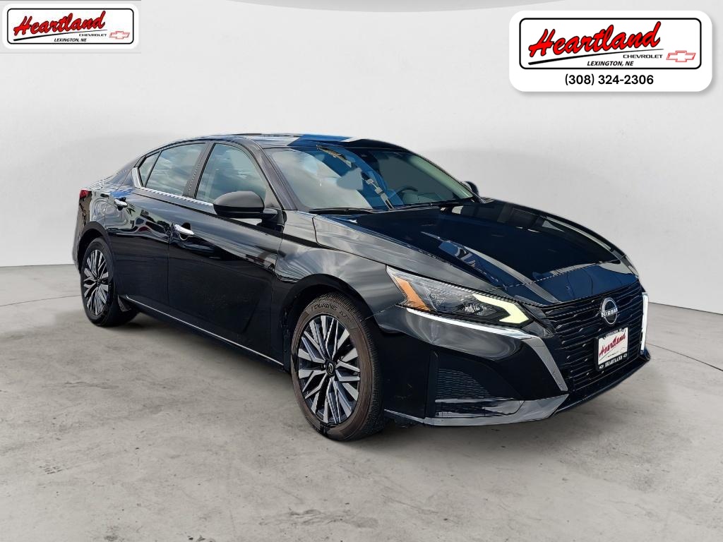 2025 Nissan Altima