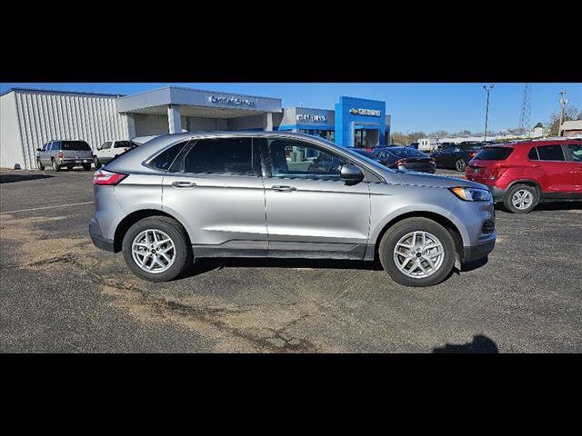 Used 2023 Ford Edge SEL with VIN 2FMPK4J98PBA18585 for sale in Lexington, NE