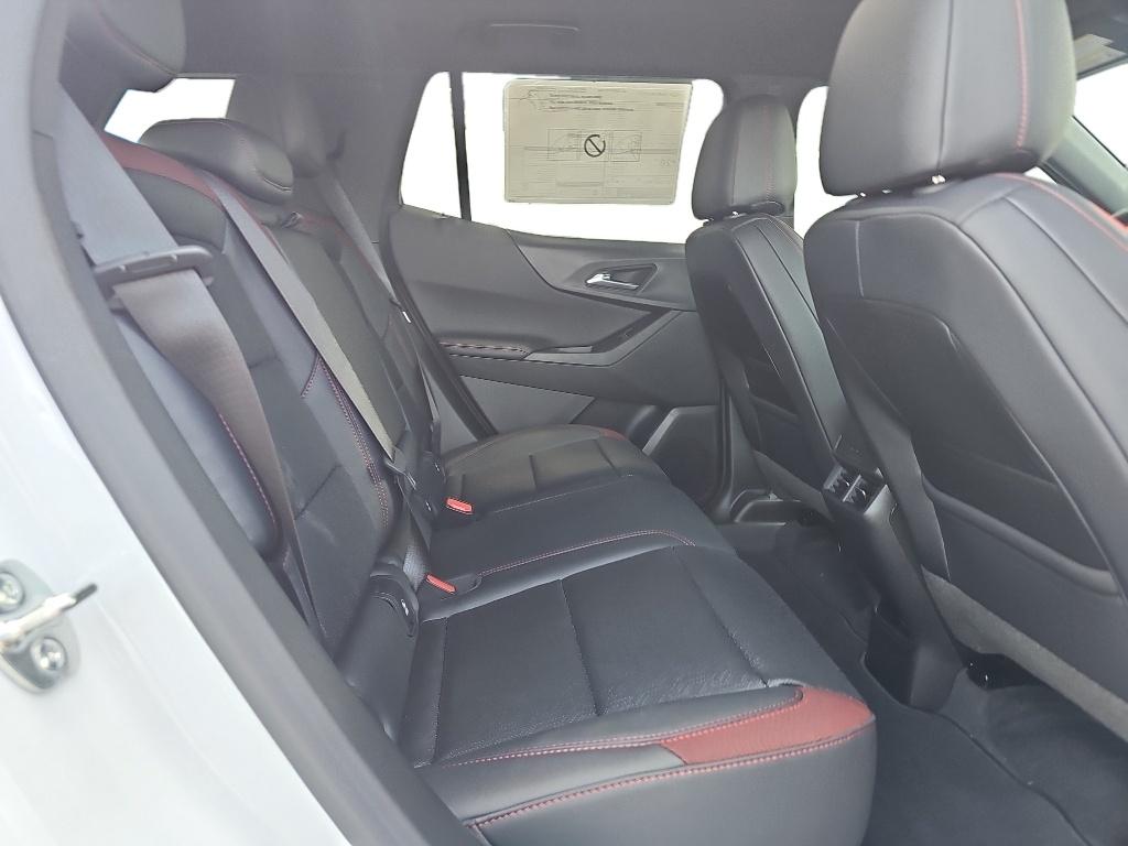 2027 Chevrolet Equinox RS - Photo 11