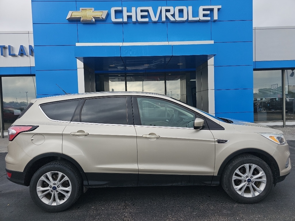 Used 2017 Ford Escape SE SUV