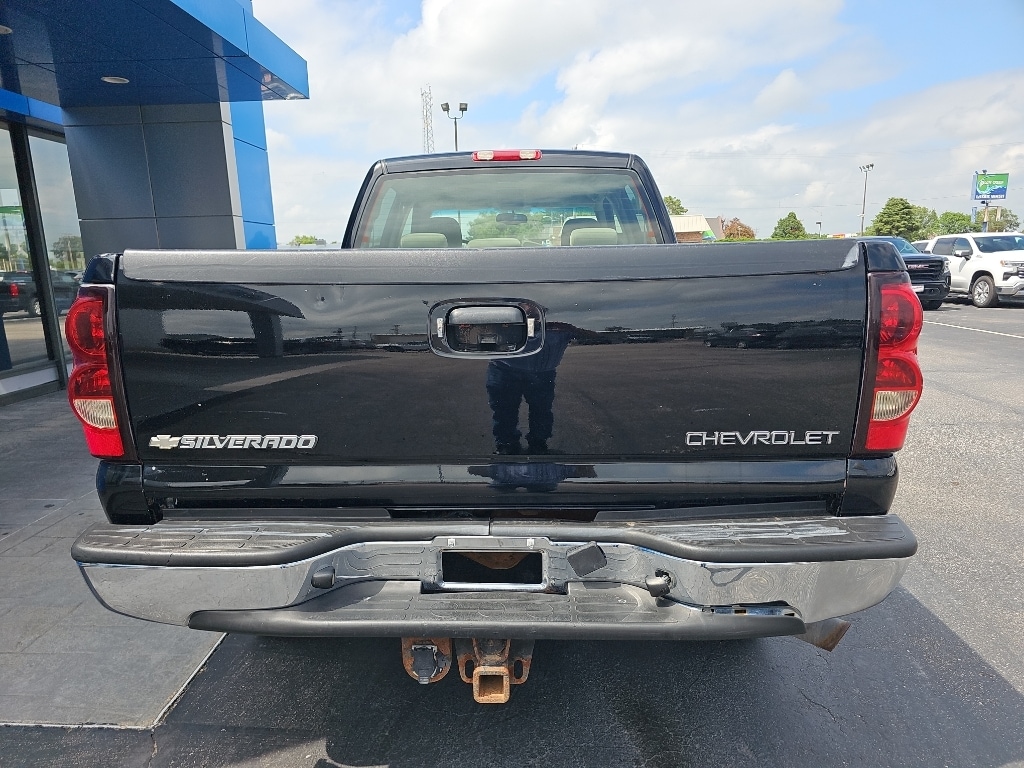 Used 2005 Chevrolet Silverado 2500 HD LS Truck Crew Cab