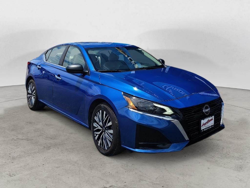 2025 Nissan Altima